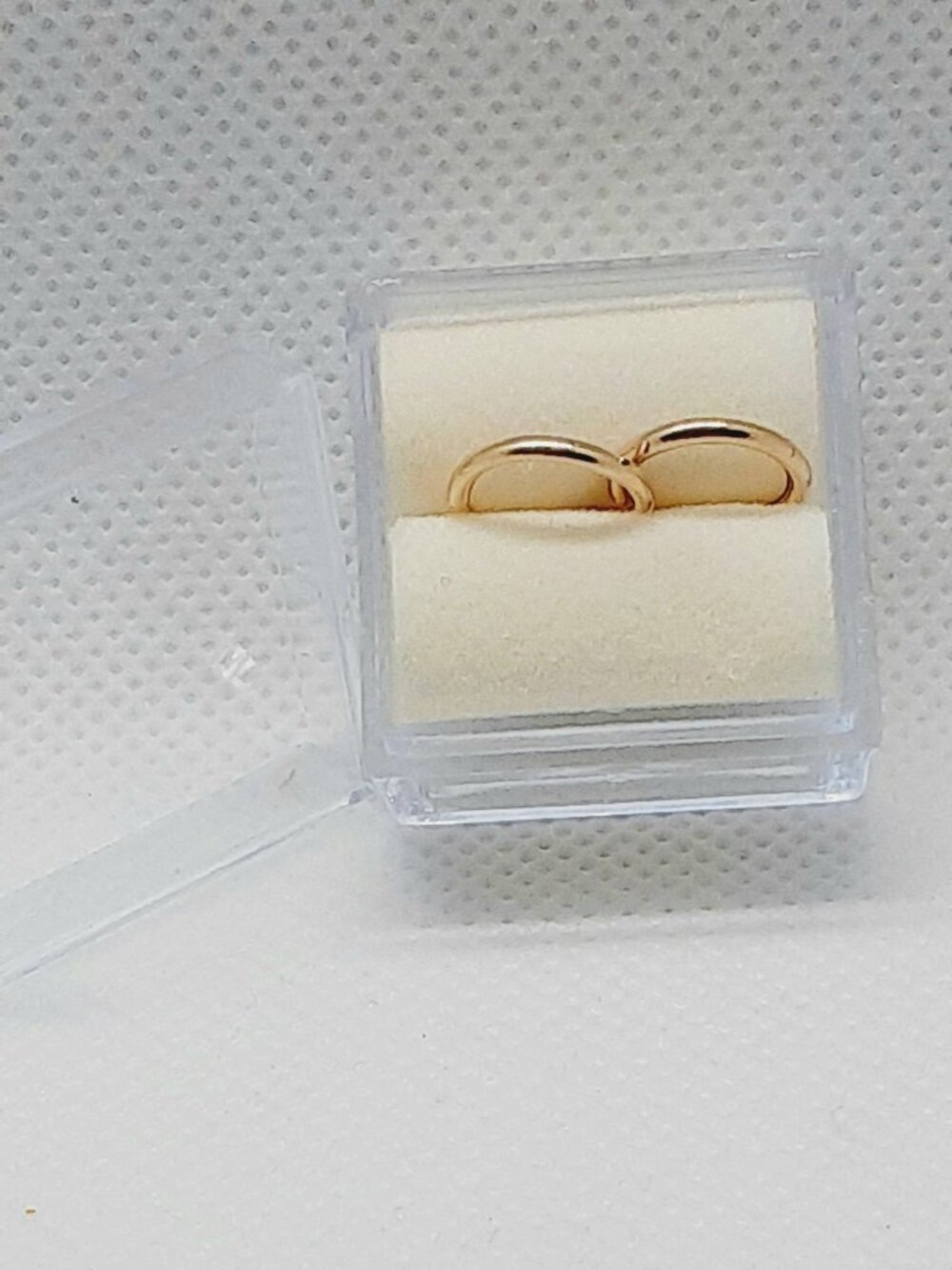 NEW 14kt yellow gold sweet baby girl hoop earrings - Picture 2 of 8